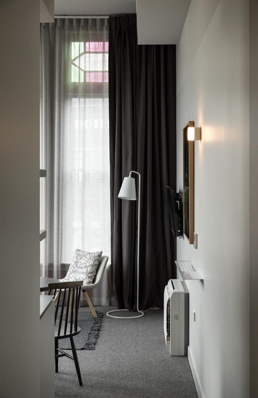 The Chamberson Hotel Dunedin Exterior photo Wall light